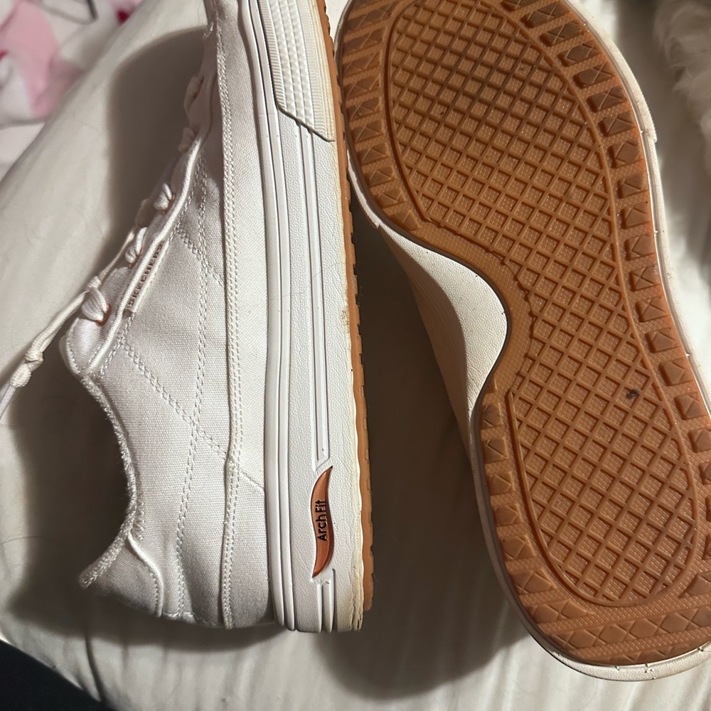 Skechers Women's White Sneakers with Archfit - Picture 4 of 5